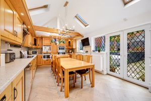 Kitchen/Diner- click for photo gallery